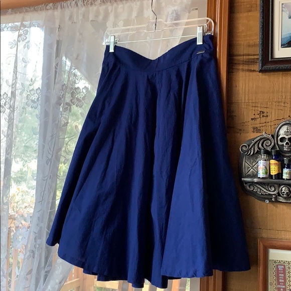 Cobalt blue skirt - Picture 1 of 4